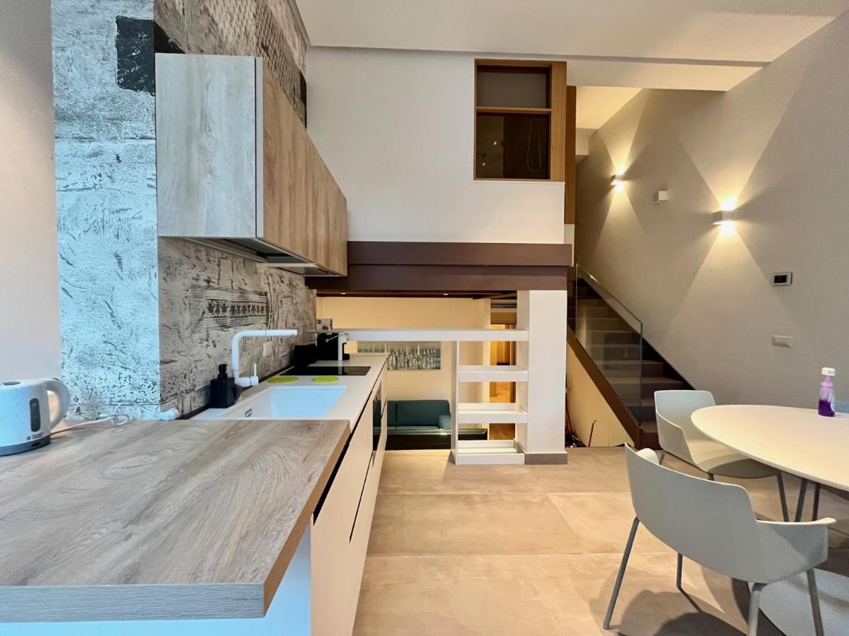 Egregia Dimora Apartment Катания Екстериор снимка